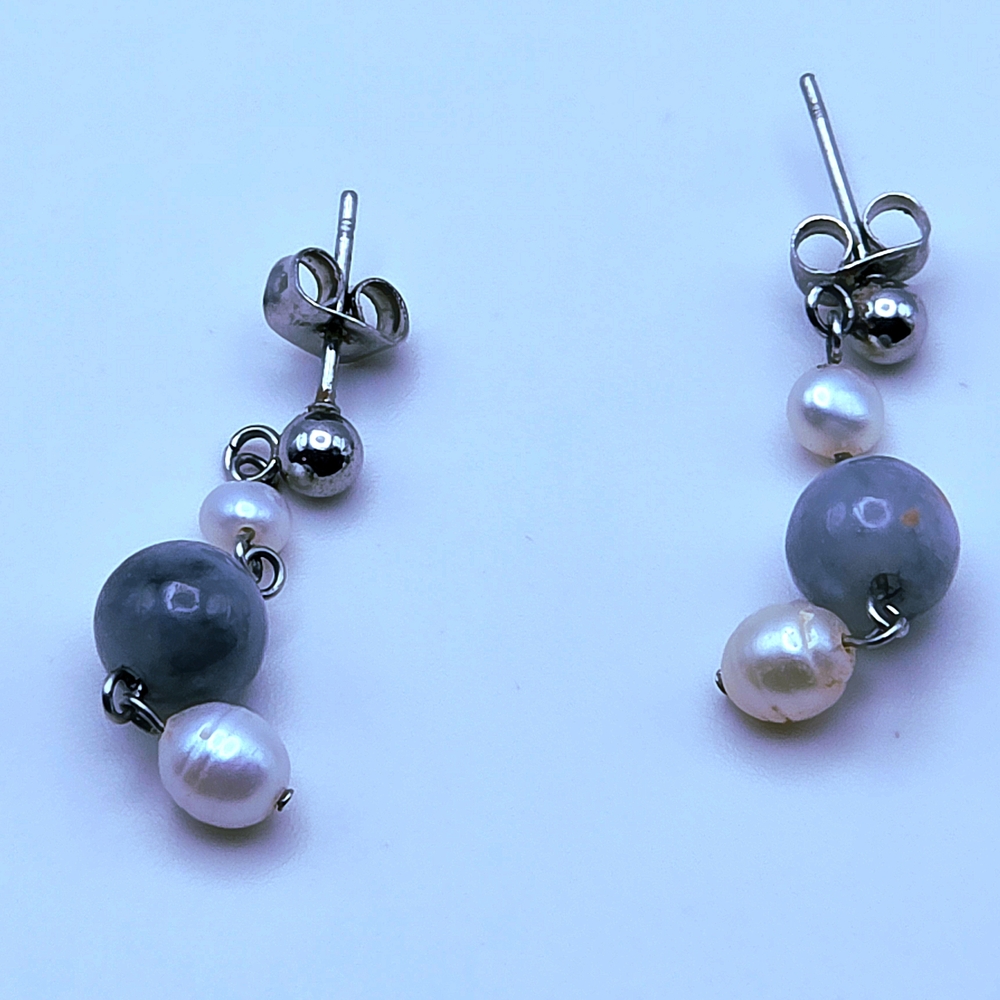 Freahwater Pearl And Grey Jade Dangle Earrings